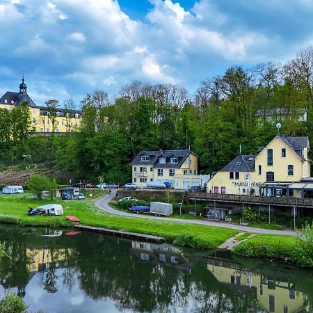 Ferienwohnung Riverside Resort Idyllisch Direkt An Der Lahn 迭斯 外观 照片